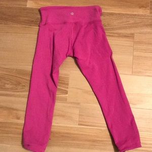 Lululemon reversible capris